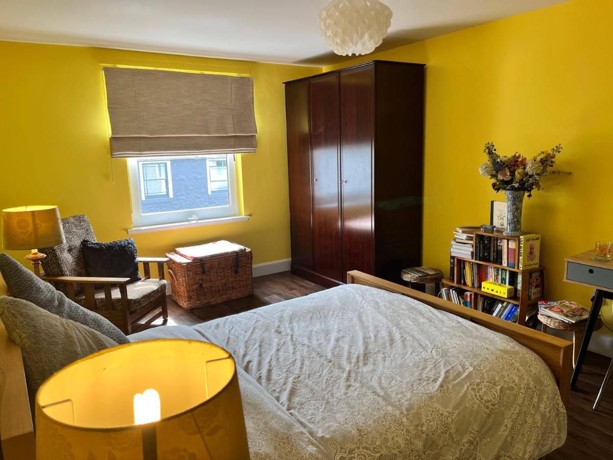 St John'S Town Of Dalry Glentress Apartment 1 Buitenkant foto