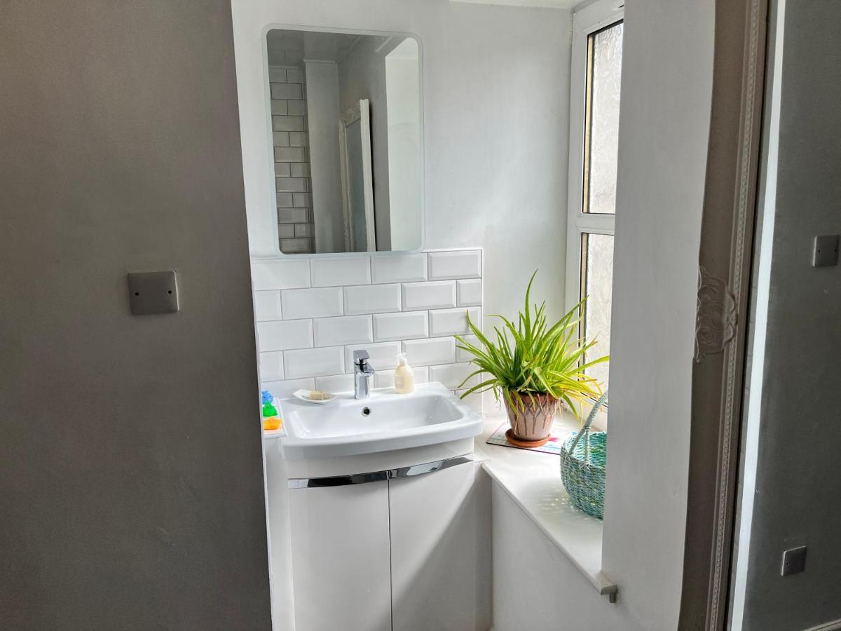 St John'S Town Of Dalry Glentress Apartment 1 Buitenkant foto
